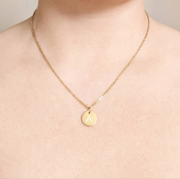 Letter A Circle Pendant Gold-plated Necklace - Picture 2 of 10